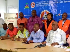 FLASH - Matthew : Fermeture des écoles ce lundi et mardi - Adresse à la Nation de Privert