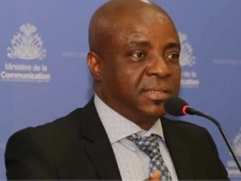 Haiti - Politic : Minister Delva denies and says he does not need a discharge