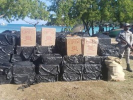 Haïti - RD : 3 millions de cigarettes de contrebande en provenance d’Haïti saisies en mer