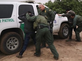 Haiti - USA : Border Patrols Arrest 204 Haitian Illegal Migrants in Texas