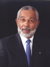 Haïti - Littérature : Daniel Supplice rend hommage à Lyonel Trouillot