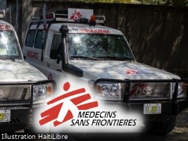 Haïti - FLASH : Des policiers et une groupe de citoyens arrêtent une ambulance et exécutent plusieurs patients