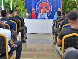 Haïti - Sécurité : Le Premier Ministre Fils-Aimé renforce son soutien à la PNH et au SWAT