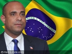 Haiti - Social : Laurent Lamothe concerned about the fate of Haitians in Brazil