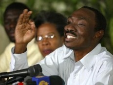 Haïti - Politique : Vives réactions d’Evans Paul contre Laurent Lamothe et le Gouvernement